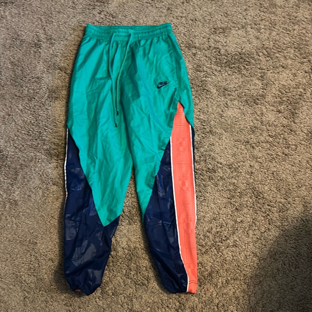 Men’s Nike Size Small Giannis Pants